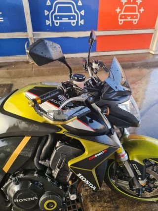 Honda CB1000R - Moto deportiva