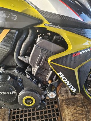 Honda CB1000R - Moto deportiva
