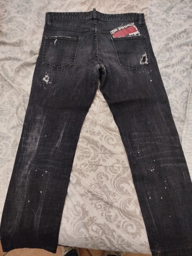 Jeans neri usati effetto vintage