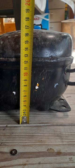 Compressore frigo usato - 12cm