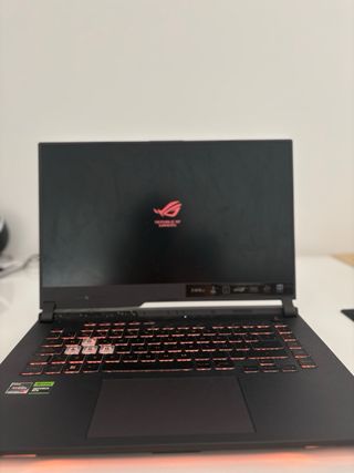Portátil gaming ASUS ROG G513RC