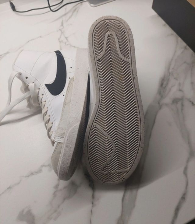 Zapatillas Nike Blazer Mid blancas 37,5