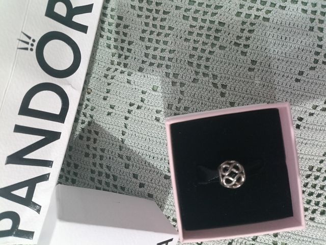 Charm Pandora Argento