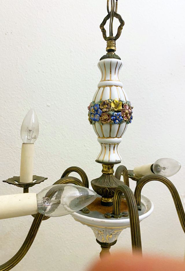 Lampara antigua porcelana-metal dorada