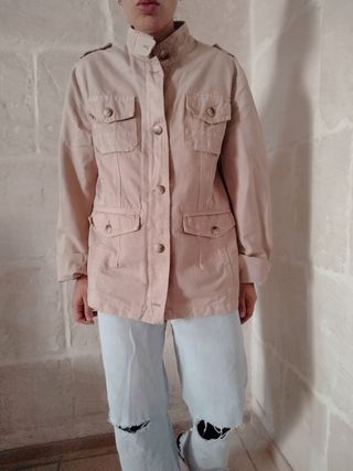 Giacca beige stile militare