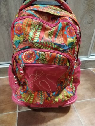 Mochila Totto con ruedas