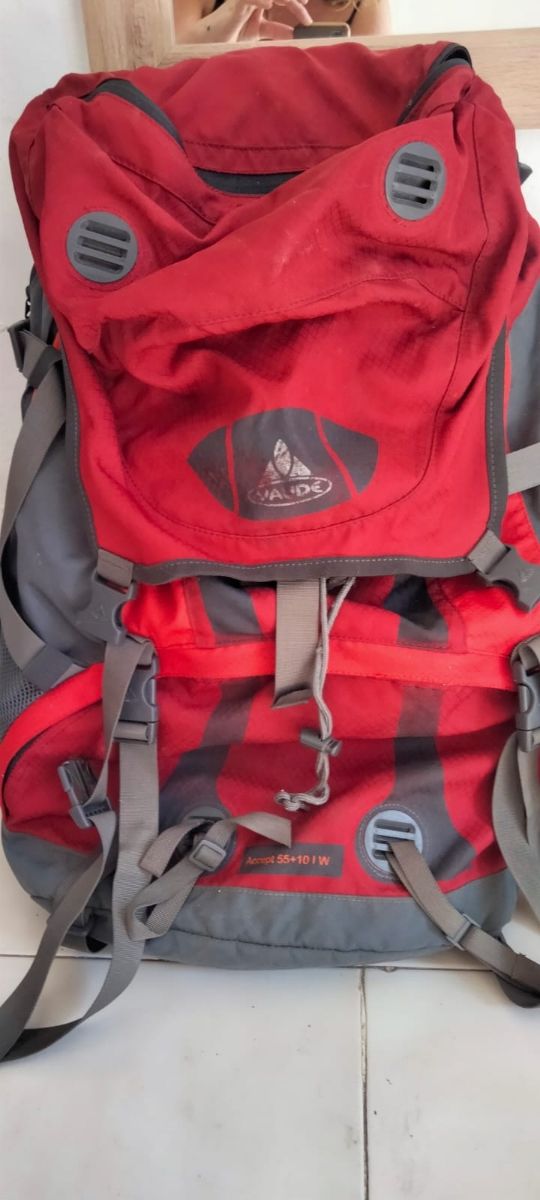 Mochila Vaude 55+10L montaña