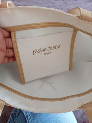 Bolso Tote YSL blanco y dorado