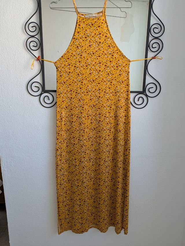 Vestido largo Pull&Bear amarillo