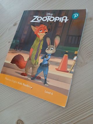 Libros:
 Zotopía - Maleficient - Aladdin and the l