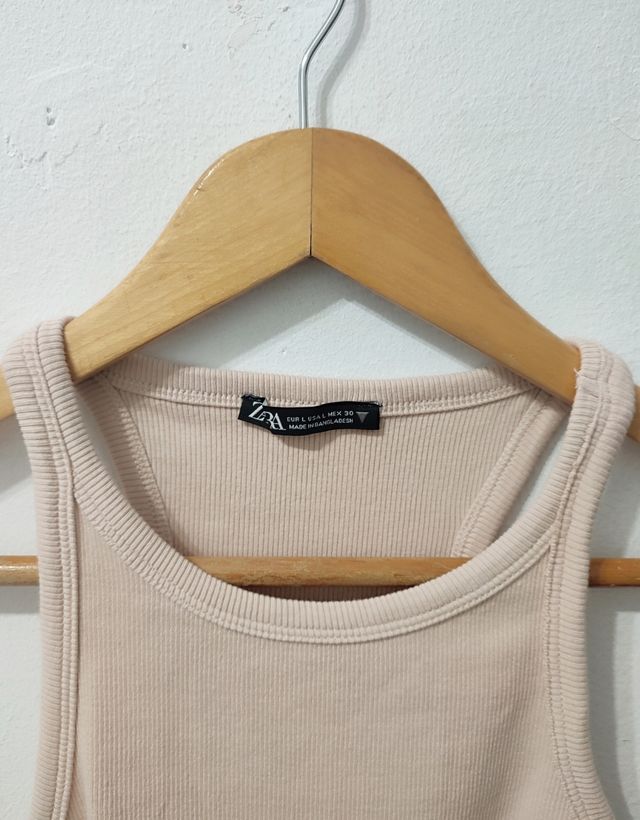 Top beige Zara mujer Talla L