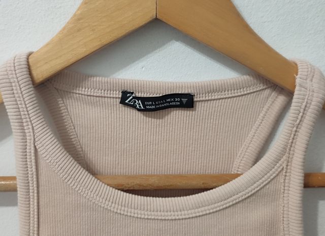 Top beige Zara mujer Talla L
