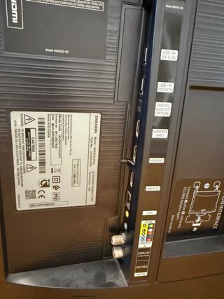 TV Samsung 40" Full HD con mando