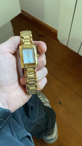Reloj Paul Versan dorado