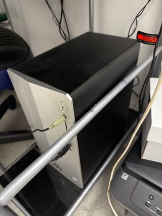 PC sobremesa negro-plata