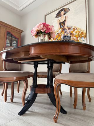 Mesa comedor + 6 sillas. Cerezo. NUEVA