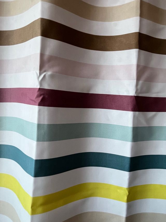 Cortina de ducha multicolor