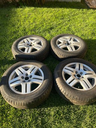4 Llantas Golf 195/65/15