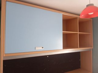 Mueble juvenil - estantería con armario