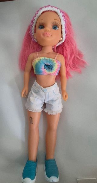 Muñeca Nancy - Cabello rosa