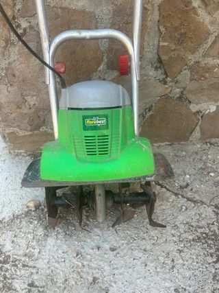 Motocultor eléctrico pequeño