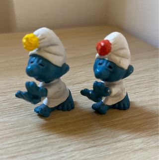 2 Pitufos durmientes Schleich 