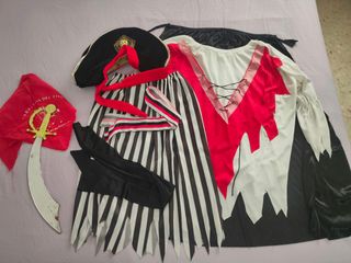 8 piezas: Pirata con espada