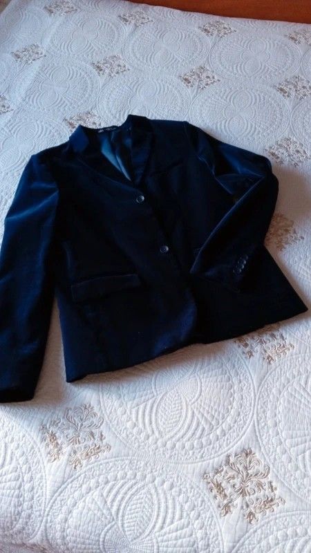 Blazer terciopelo azul para niño