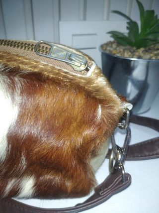 Bolso piel vaca marrón-blanco