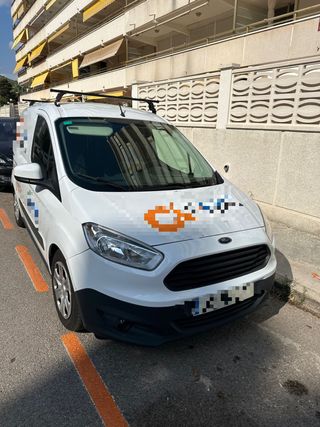 Ford Transit Courier 2017