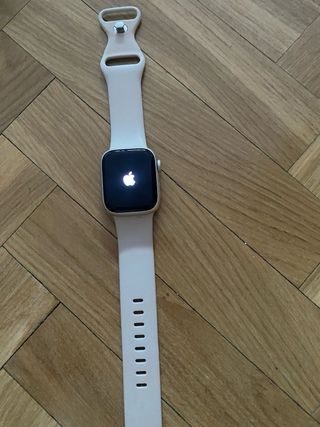 Apple Watch Series 7 Beige/Gold