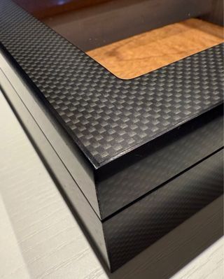 Umidificatore per sigari in carbonio