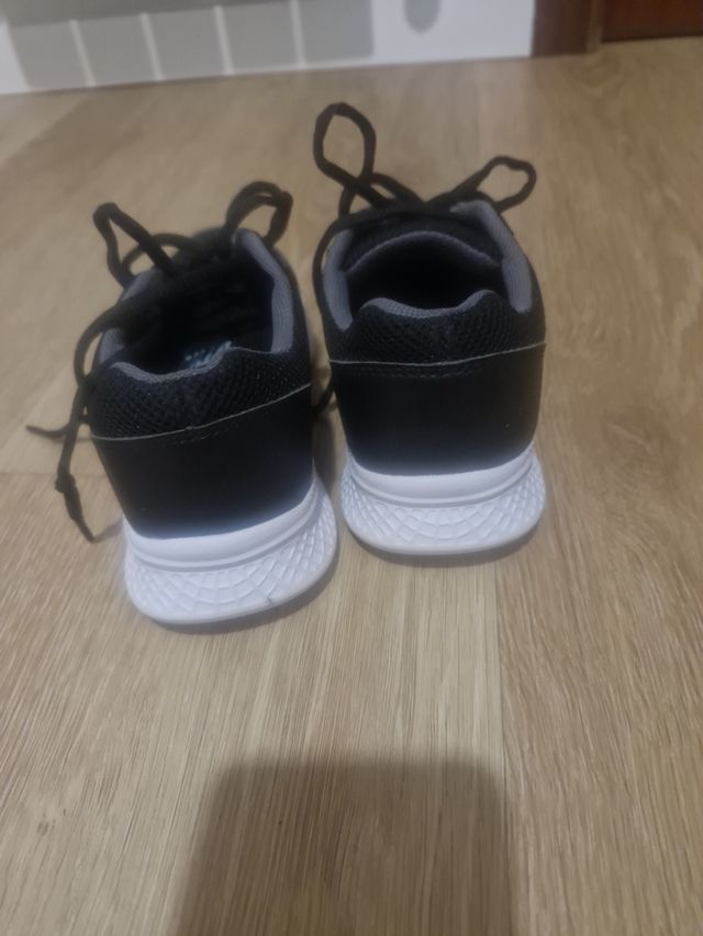 Zapatillas Geox Niño - J Perth talla 34!!!