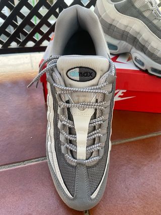 Nike Air Max 95 Gris-Blanco