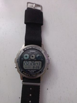 Reloj Casio Tri Graph - 100m