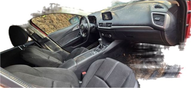 mazda 3 DESPIECE COMPLETO
