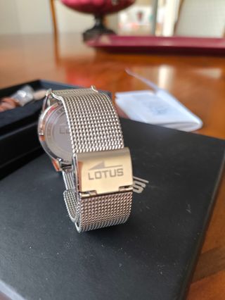 Reloj Lotus Hombre Verde - 2 correas minimalista