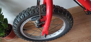 Bicicleta infantil 14" roja