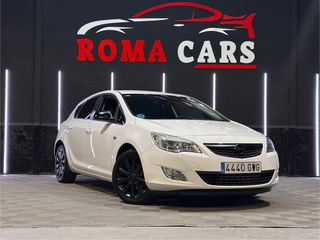 Opel Astra 1.6 COSMO 