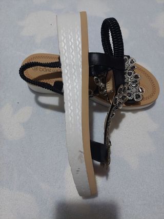 Sandalias Plata y Beige