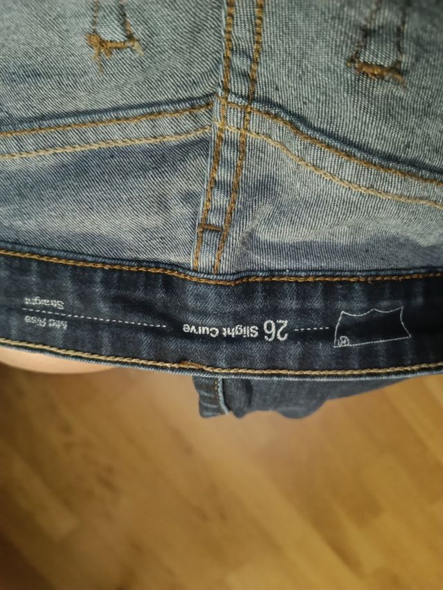 Jeans Levi's - Azul oscuro. Talla 26