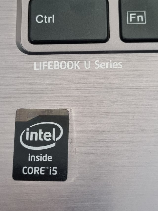 Portatile Fujitsu nero