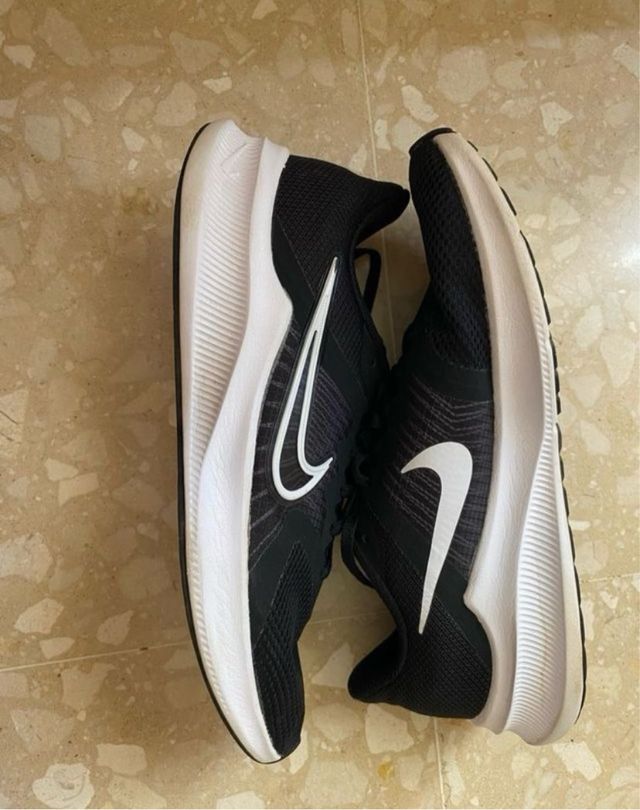 Zapatillas Nike negras running