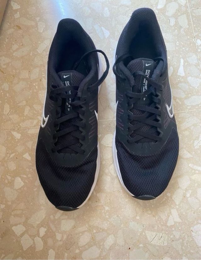 Zapatillas Nike negras running
