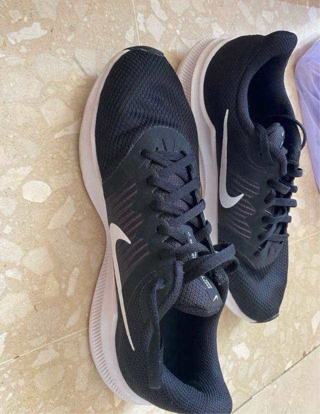 Zapatillas Nike negras running