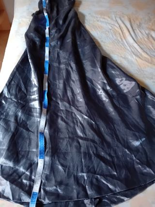 Precioso Vestido de fiesta raso plateado