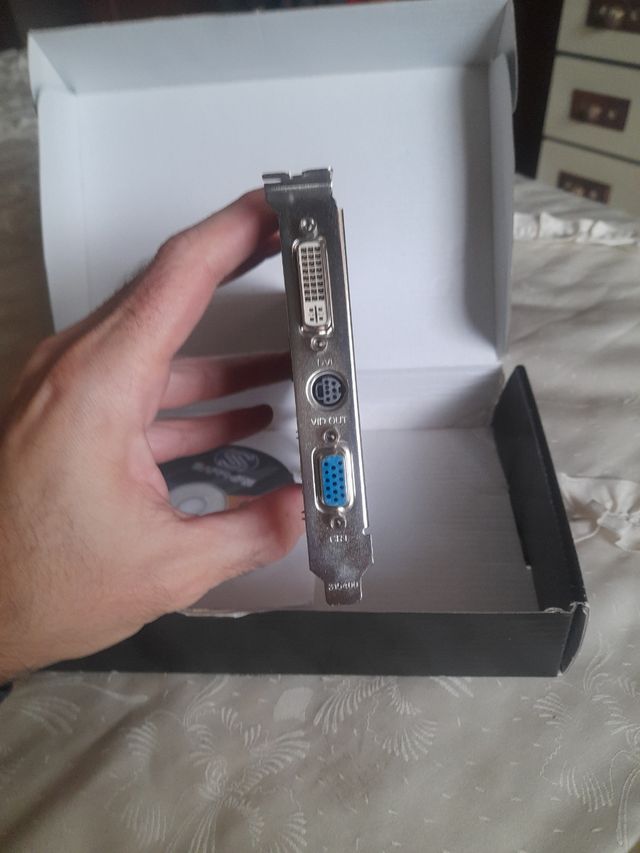 Sapphire Radeon 9550 256MB