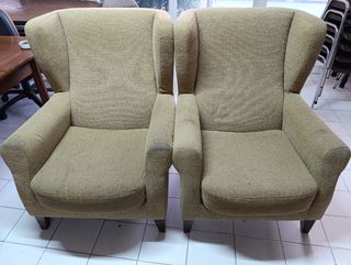 2 Butacas de tela beige