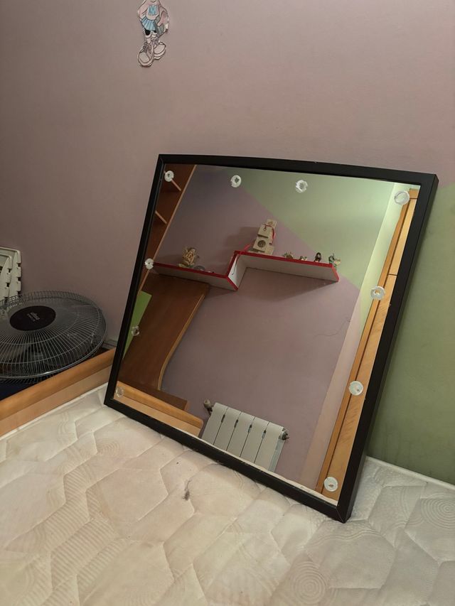 Espejo negro - marco metal