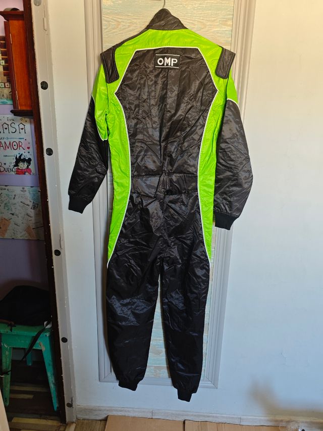 Mono karting talla S medidas en la fotos